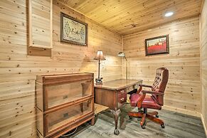 Berkeley Springs Vacation Home w/ Fire Pit!