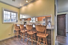 Pet-friendly La Center Home ~ 6 Mi to Casinos