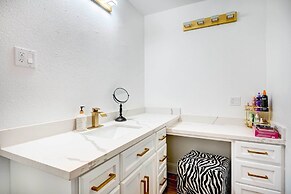 Centrally Located Eagle Pass Home w/ Pool!