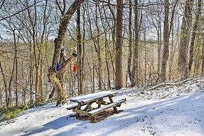 West Cornwall Cabin ~ 4 Mi to Covered Bridge!