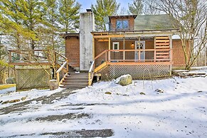 West Cornwall Cabin ~ 4 Mi to Covered Bridge!