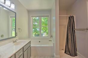 Pet-friendly Mechanicsville Retreat w/ Deck!