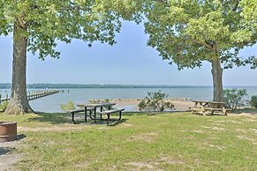 Pet-friendly Mechanicsville Retreat w/ Deck!