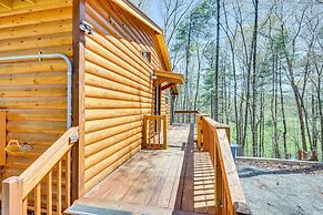 Stunning Murphy Cabin - 5 Mi to Cherokee Lake!