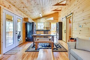 Stunning Murphy Cabin - 5 Mi to Cherokee Lake!
