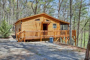Stunning Murphy Cabin - 5 Mi to Cherokee Lake!