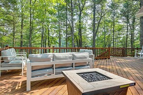 Lakefront Minocqua Getaway: Dock, Game Room!