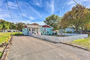 Walk to Cedar Creek Reservoir: Home w/ Fire Pit!