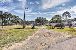 Walk to Cedar Creek Reservoir: Home w/ Fire Pit!