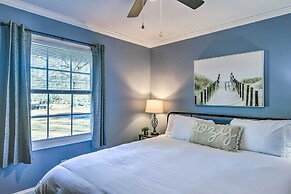 Family-friendly New Bern Home w/ Backyard!