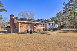 Family-friendly New Bern Home w/ Backyard!