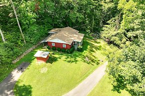 Maggie Valley Cottage Near Festival Grounds!