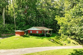 Maggie Valley Cottage Near Festival Grounds!