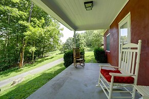 Maggie Valley Cottage Near Festival Grounds!