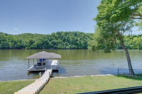 Waterfront Smith Mountain Lake Home w/ Boat Dock!