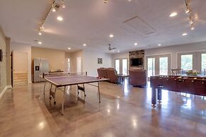 Waterfront Smith Mountain Lake Home w/ Boat Dock!