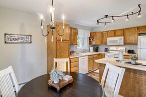 Anchorage Retreat < 5 Mi to Hilltop Ski Area!