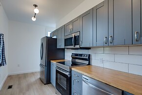 Modern Family Home in Mason w/ Backyard + Fire Pit