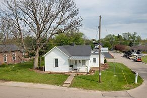 Modern Family Home in Mason w/ Backyard + Fire Pit
