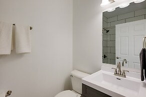 Modern Family Home in Mason w/ Backyard + Fire Pit