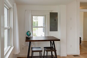 Modern Family Home in Mason w/ Backyard + Fire Pit