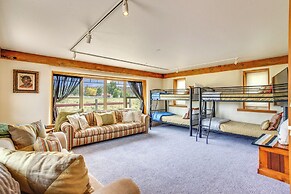 Montrose Family Home w/ Yard & Fruit Trees!