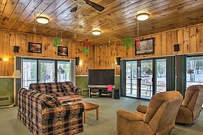 Bartlett Townhome w/ Balcony: 1 Mi to Ski Resort!