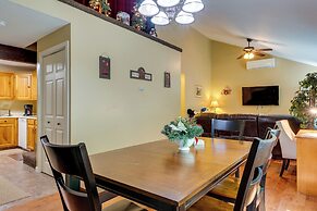 Bartlett Townhome w/ Balcony: 1 Mi to Ski Resort!