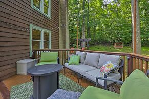 Secluded Leesburg Retreat w/ Private Hot Tub!