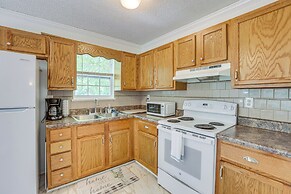 Charming Home < 6 Mi to Dtwn Birmingham!