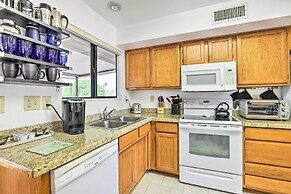 < 1 Mi to Golf: Home w/ Screened Porch in Sun City