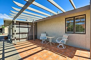 < 1 Mi to Golf: Home w/ Screened Porch in Sun City