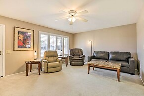 < 1 Mi to Golf: Home w/ Screened Porch in Sun City