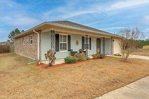 Long Beach Gulf Coast Cottage ~ Half-mi to Sand!