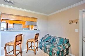 Remodeled Ranch Apt in Sanger: 12 Mi to Lake!