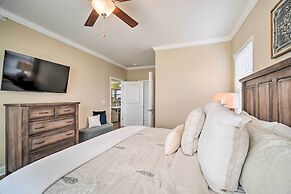 Chic Townsend Condo w/ Saltwater Pool!