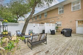 Old Town Bay St Louis Townhome: Walk to Beach