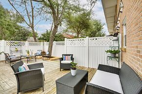 Old Town Bay St Louis Townhome: Walk to Beach