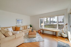 Lakefront Elk Rapids Vacation Rental w/ Deck!