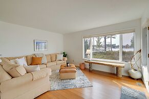 Lakefront Elk Rapids Vacation Rental w/ Deck!