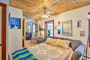 Quaint & Cozy Apartment 12 Mi to Ski Slopes