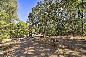 Secluded Vian Retreat Close to Tenkiller Lake