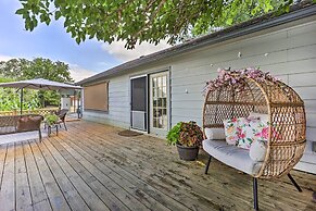 Grand Lake Getaway w/ Resort-like Amenities!