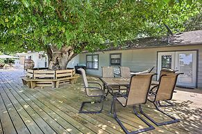 Grand Lake Getaway w/ Resort-like Amenities!