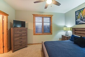 Patio & Mountain Views: Central Grand Lake Condo!