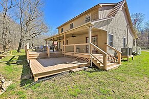 Remote Tennessee Home w/ Deck, Fireplace, & Creek!