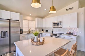 Private Heated Pool: Phoenix Sanctuary w/ Foosball