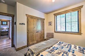 Mtn-view Cabin w/ Hot Tub & Fireplace in Cle Elum!