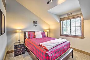 Mtn-view Cabin w/ Hot Tub & Fireplace in Cle Elum!