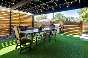 Game Room & Putting Green: Reno Home!